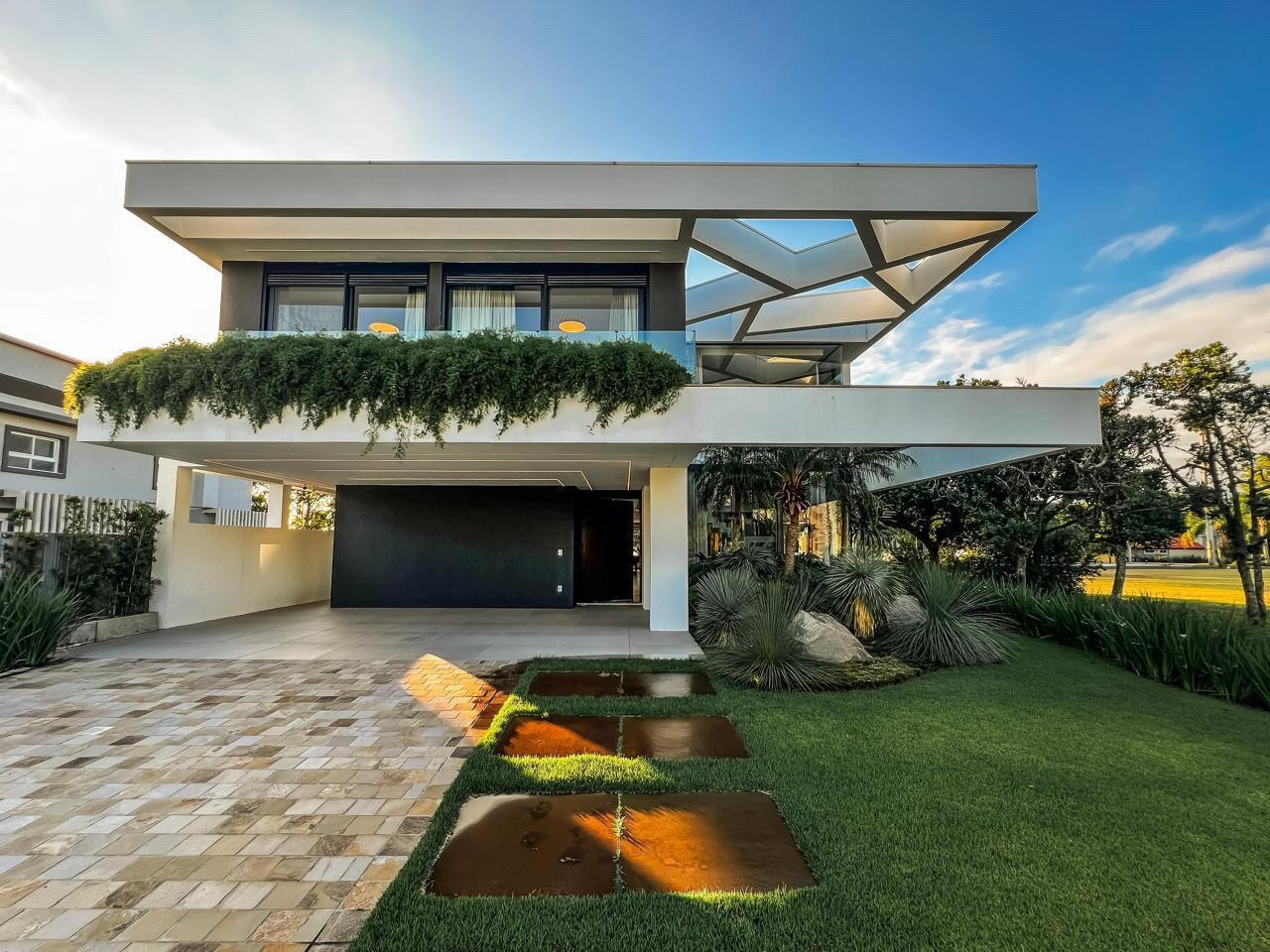Casa em Condomínio 6 dormitórios para venda, Velas Da Marina em Capão da Canoa | Ref.: 18801