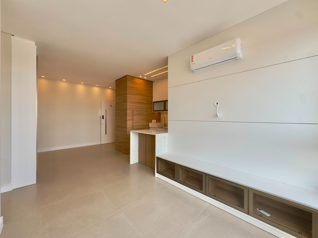 Apartamento 2 dormitórios para venda, Zona Nova em Capão da Canoa | Ref.: 19022